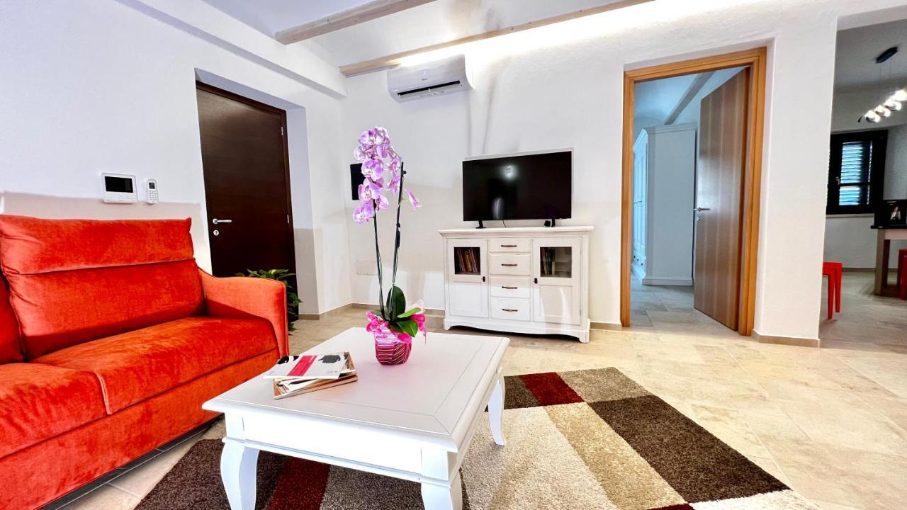 Appartement La Casa Di Natalie à Girasole Extérieur photo
